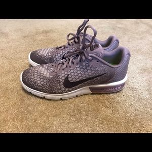 Women’s nike air max